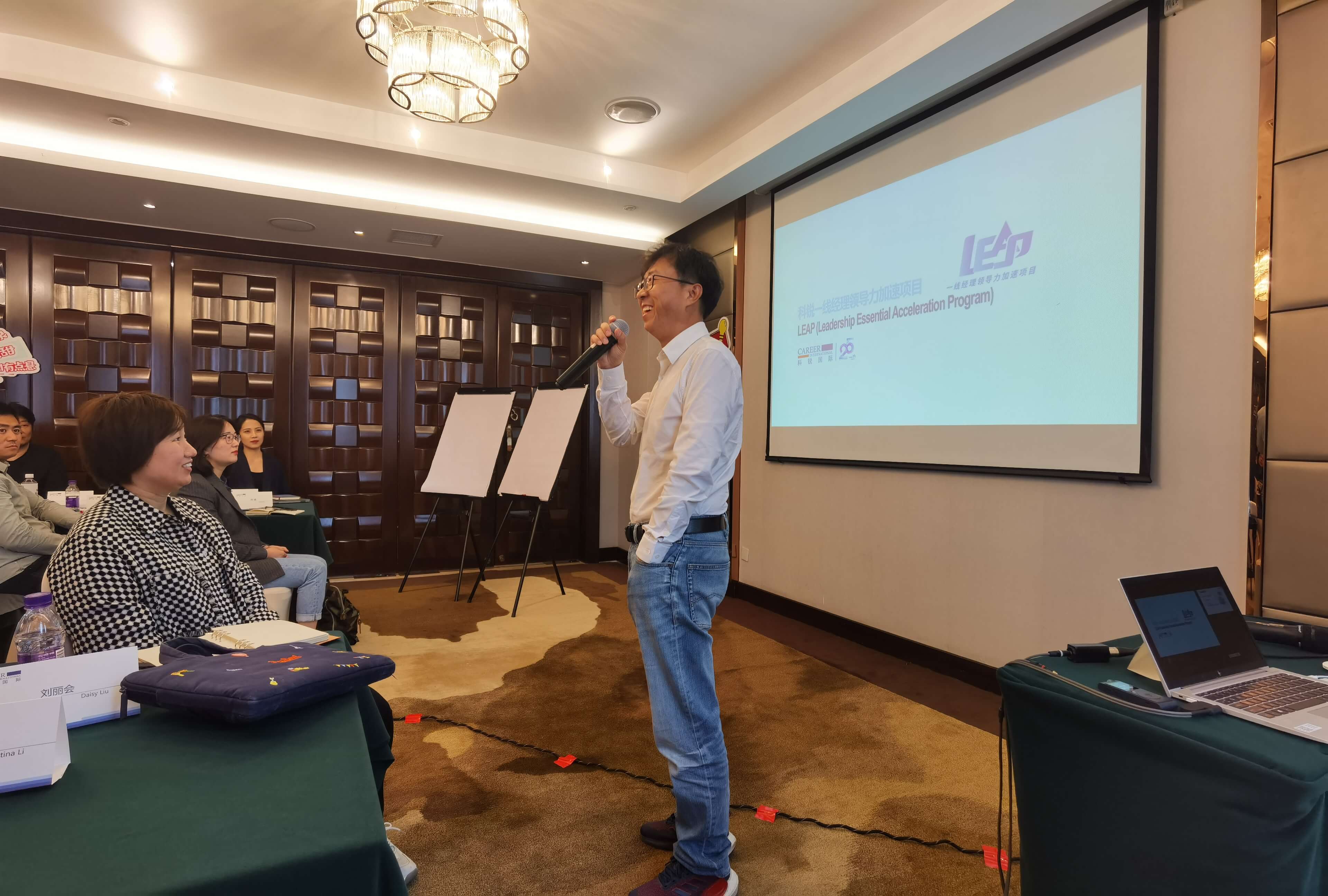 mg冰球突破·豪华版(试玩)官方网站