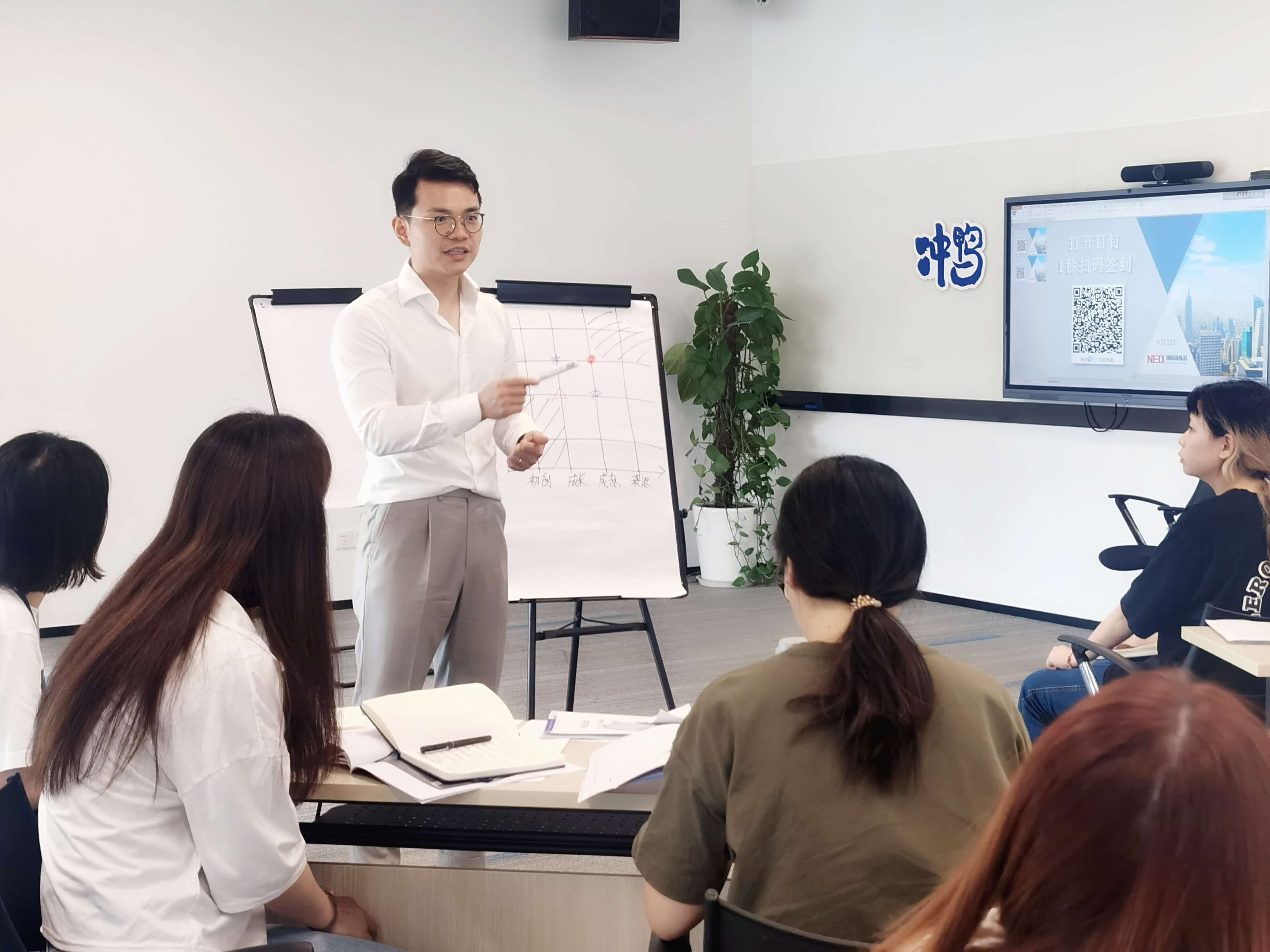 mg冰球突破·豪华版(试玩)官方网站