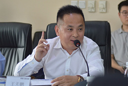 mg冰球突破猎头公司出席“人才争取战”专家座谈会