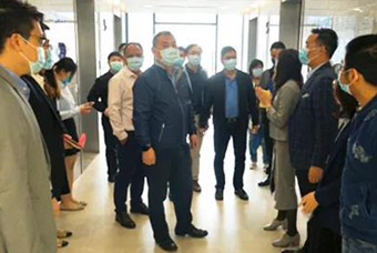 广东省人力资源和社会包管厅副厅长一行莅临mg冰球突破东莞分公司视察指导