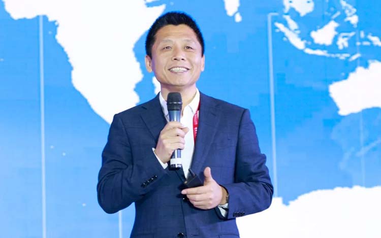 人力资源公司mg冰球突破董事长高勇以《人力资源行业：：：新阶段、、新理念、、新名堂》作主题分享