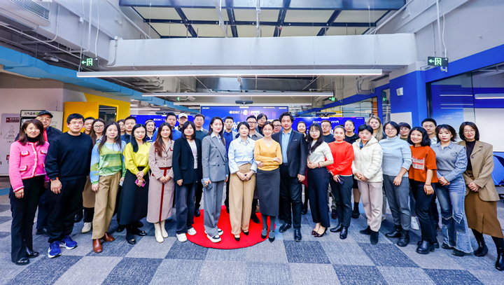 mg冰球突破·豪华版(试玩)官方网站